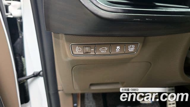 Kia K8 гибрид Signature, 2023 13