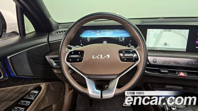 Kia K8 гибрид Signature, 2023 14