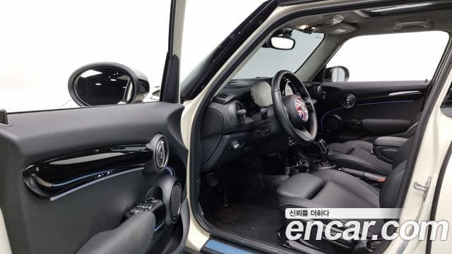 Mini Cooper S 3세대, 2022 11