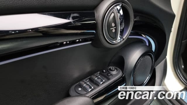 Mini Cooper S 3세대, 2022 17