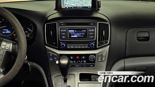 Hyundai Grand Starex Modern Special, 2016 17