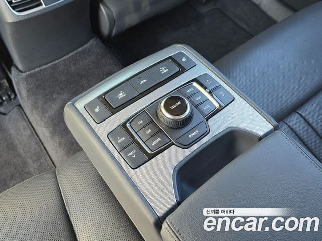 Genesis G80 Luxury, 2018 12