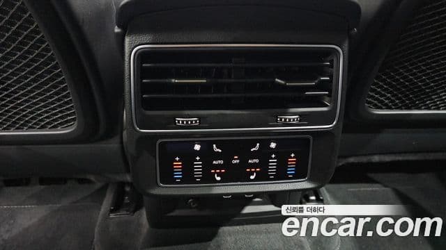 Audi Q8 (4M) Premium, 2023 19