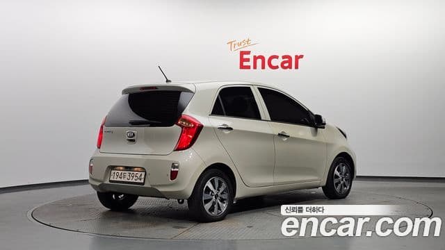 Kia All New Morning Deluxe Trendy, 2015 2