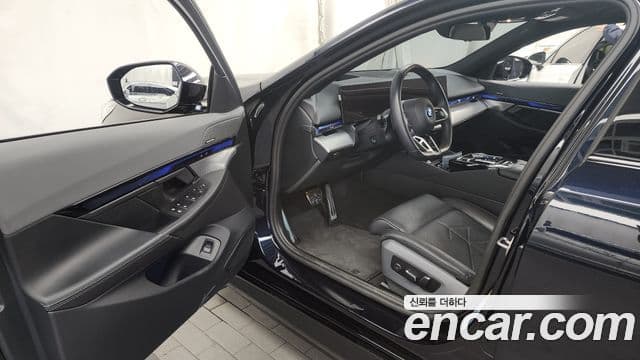 BMW 5시리즈 (G60) 530e M Sport, 2024 10