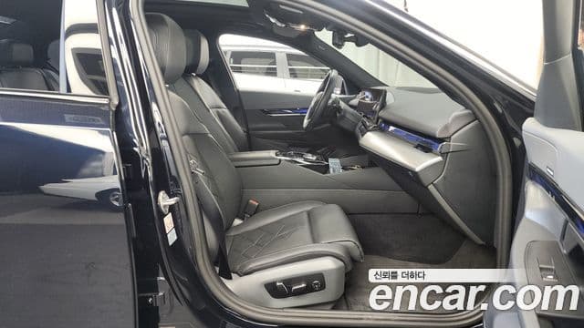 BMW 5시리즈 (G60) 530e M Sport, 2024 11