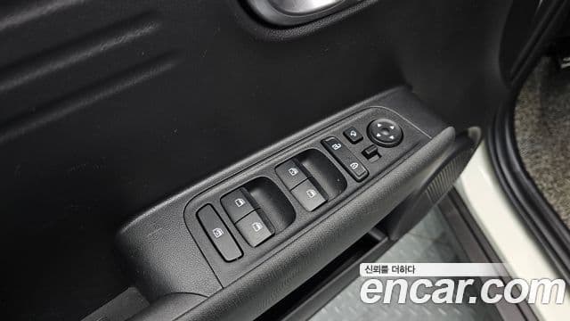 Hyundai Casper турбо D Essential, 2023 12