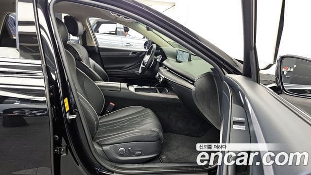 Genesis electrified G80 (RG3) e-AWD, 2022 11