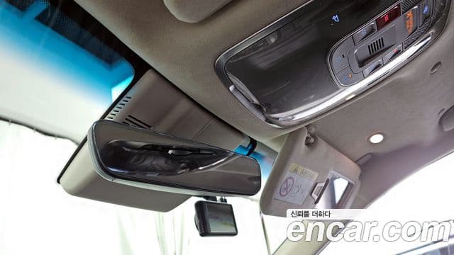 Genesis electrified G80 (RG3) e-AWD, 2022 18