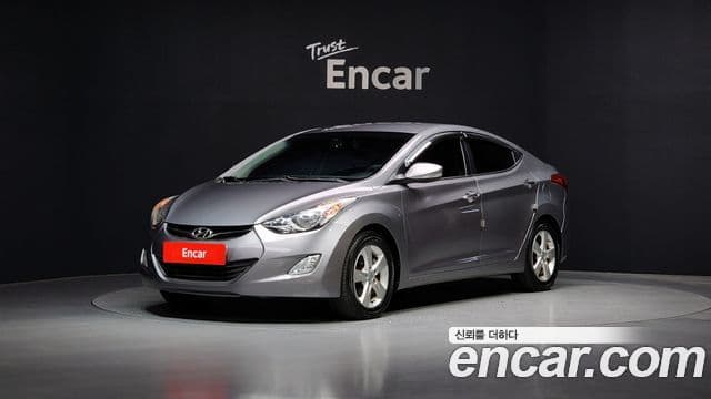 Hyundai Avante MD Premier, 2012 1