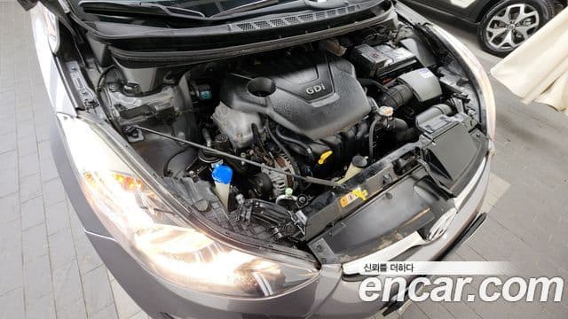 Hyundai Avante MD Premier, 2012 6