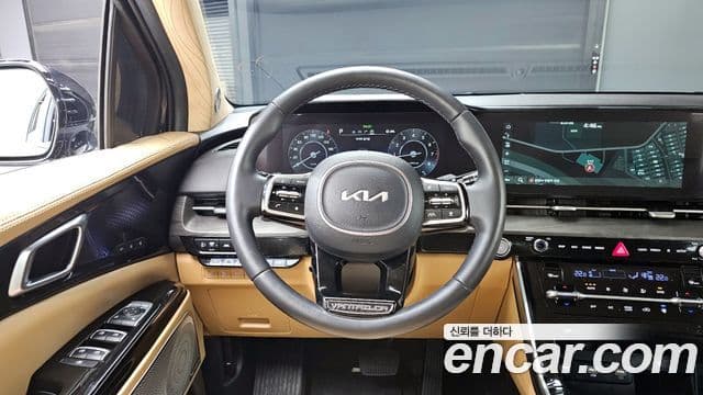 Kia Carnival 4세대 бензин 9인승 High Limousine(компания по спецнадстройкам), 2023 13