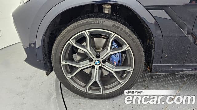 BMW X6 (G06) xDrive40i M Sport, 2022 все фото