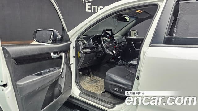 Kia New Sorento R Trendy, 2014 10