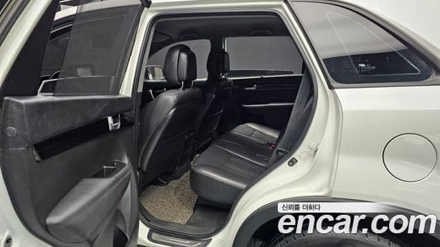 Kia New Sorento R Trendy, 2014 12