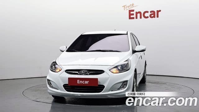Hyundai Accent(новый кузов / новое поколение) Modern, 2015 3