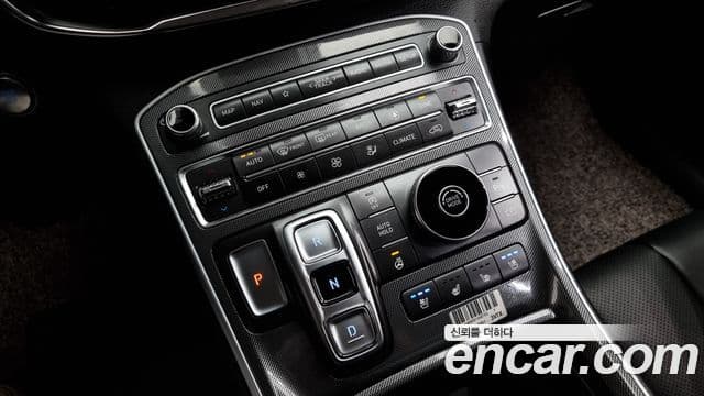 Hyundai The / новый New Santa Fe Exclusive, 2022 9