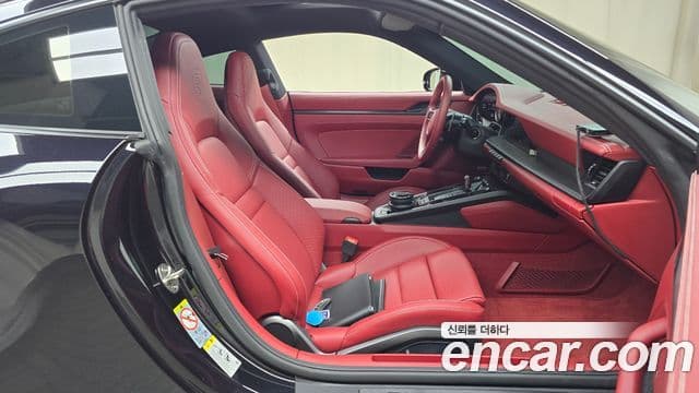 Porsche 911 (992) Carrera GTS, 2024 10