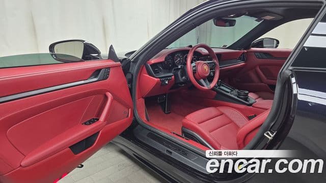 Porsche 911 (992) Carrera GTS, 2024 11