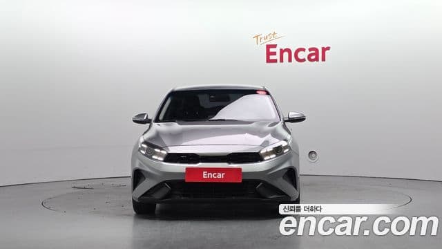 Kia The / новый New K3 2세대 Prestige, 2023 3