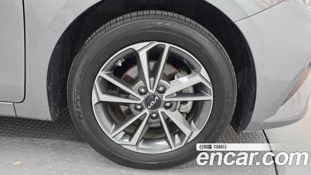 Kia The / новый New K3 2세대 Prestige, 2023 все фото