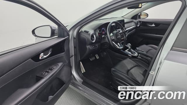 Kia The / новый New K3 2세대 Prestige, 2023 11