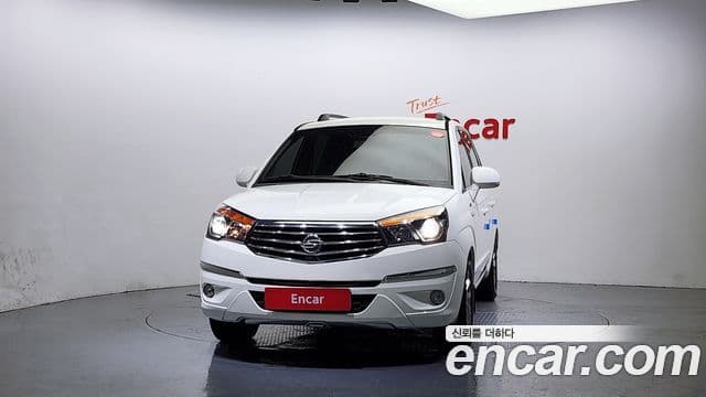 KG모빌리티(SsangYong) Korando 투리스모 4WD TX 9인승, 2016 3