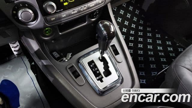 KG모빌리티(SsangYong) Korando 투리스모 4WD TX 9인승, 2016 9