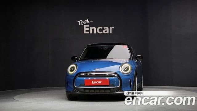 Mini Cooper 3세대, 2022 3