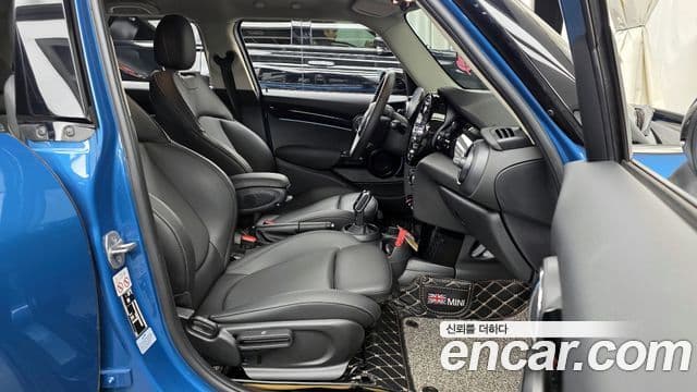 Mini Cooper 3세대, 2022 11