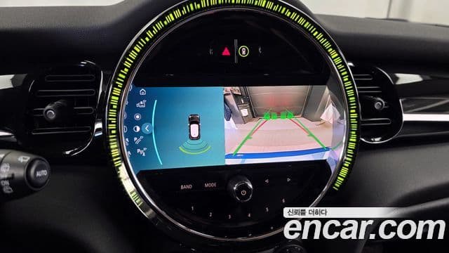 Mini Cooper 3세대, 2022 15