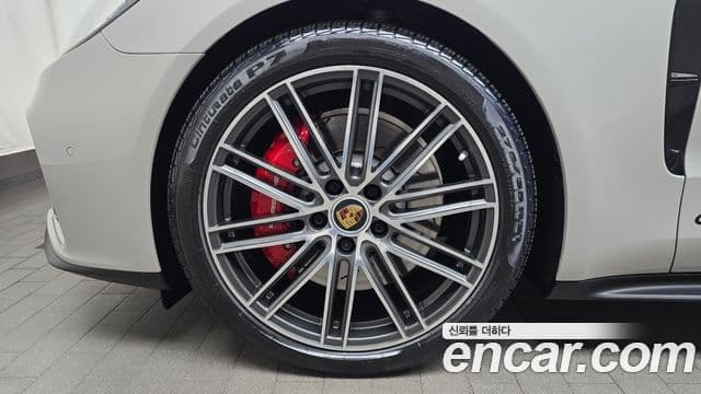 Porsche Panamera (971) 4.0 GTS, 2024 все фото
