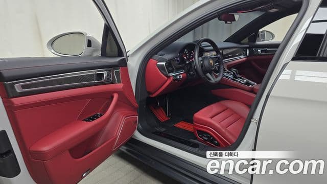 Porsche Panamera (971) 4.0 GTS, 2024 11