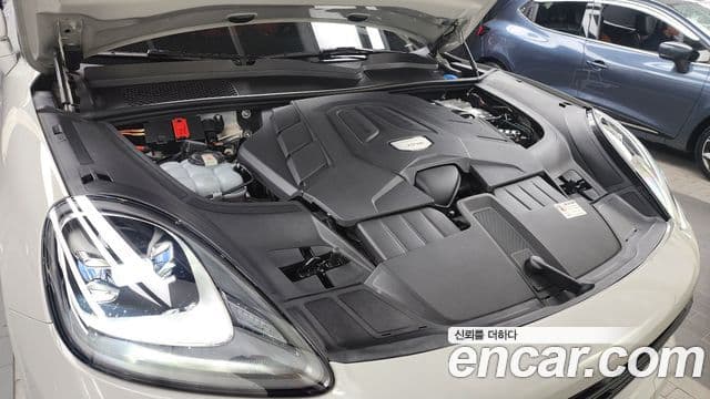 Porsche Cayenne (PO536) 3.0 купе, 2023 6