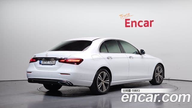 Mercedes-Benz E-класс W213 Avantgarde, 2021 2