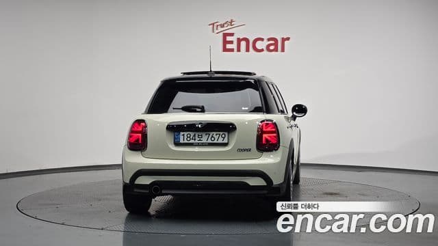 Mini Cooper 3세대, 2022 4