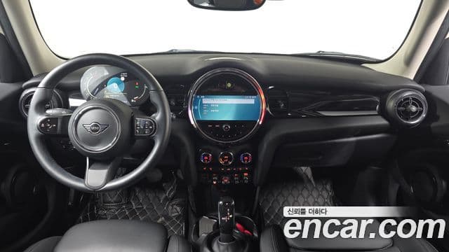 Mini Cooper 3세대, 2022 7