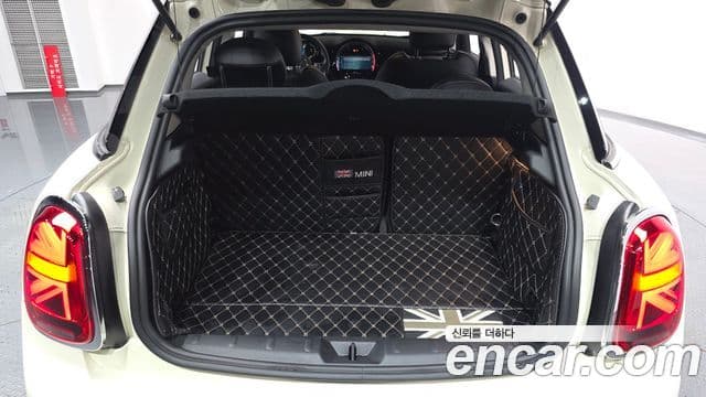 Mini Cooper 3세대, 2022 20