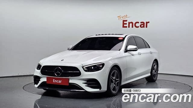 Mercedes-Benz E-класс W213 AMG Line, 2023 1