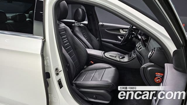 Mercedes-Benz E-класс W213 AMG Line, 2023 10