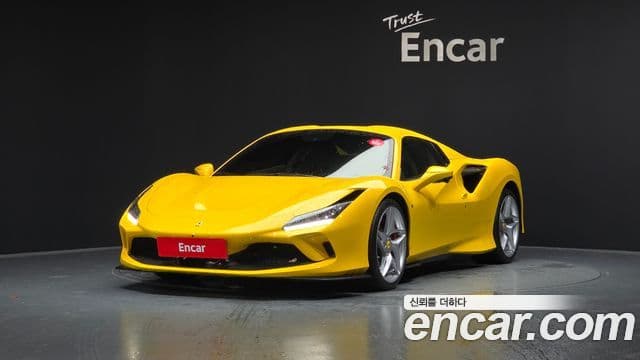 Ferrari F8 스파이더 3.9 V8, 2022 20