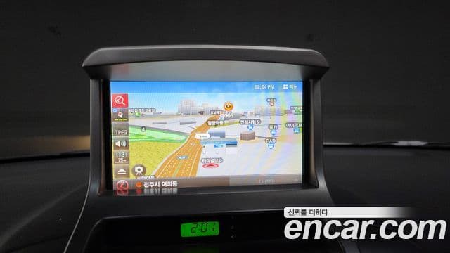 Kia Carnival R Premium, 2012 17