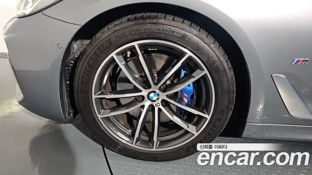 BMW 5시리즈 (G30) 520i M Sport, 2023 все фото