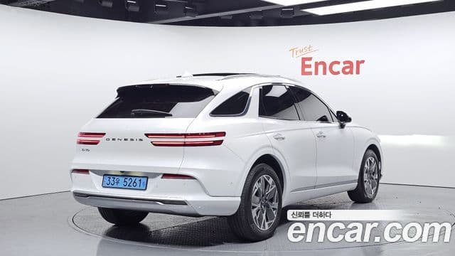 Genesis electrified GV70 e-AWD, 2022 2