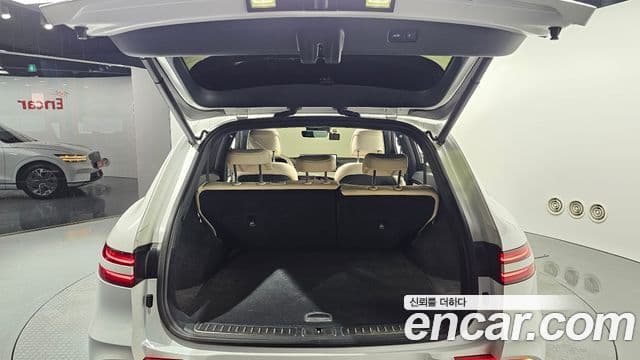 Genesis electrified GV70 e-AWD, 2022 20