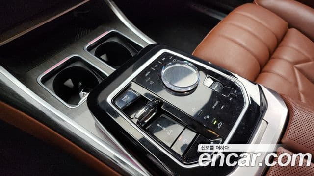 BMW i7 (G70) eDrive 50 M Sport, 2024 9