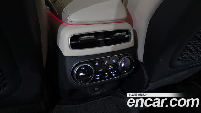 Genesis GV70, 2024 18