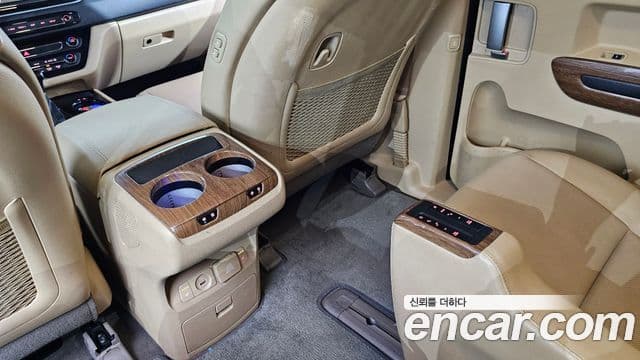 Kia All New Carnival Prestige, 2018 19