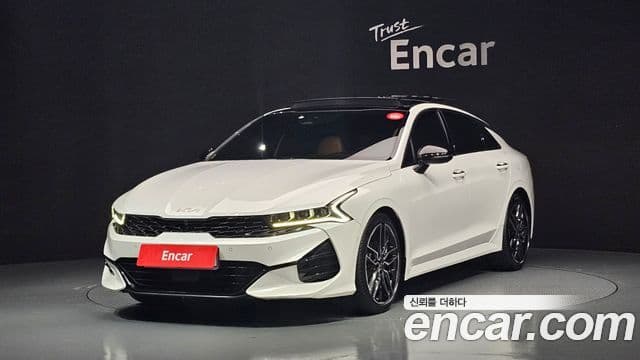 Kia K5 3세대 Signature, 2023 1