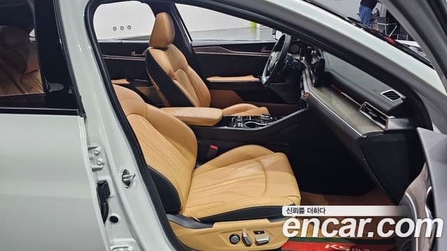 Kia K5 3세대 Signature, 2023 10
